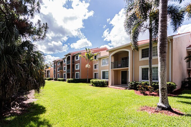 Foto del edificio - 1230 Wildwood Lakes Blvd