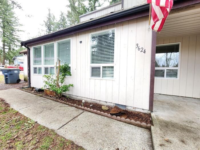 Primary Photo - 3624 159th St E