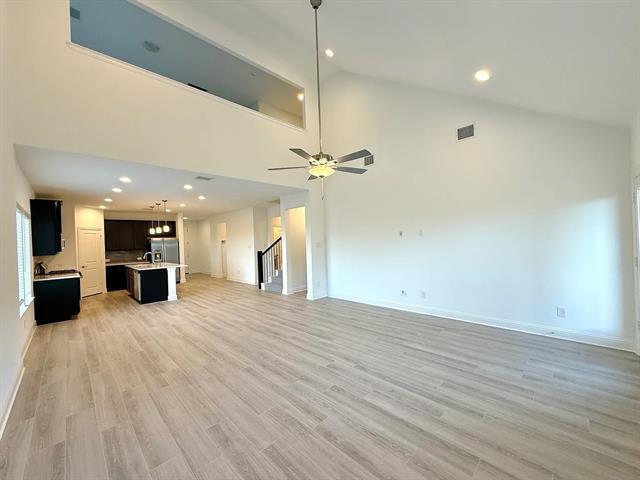 Building Photo - 2909 Hanscom St