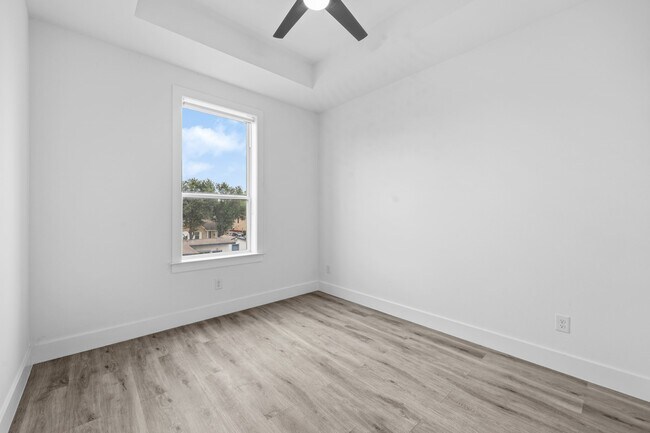 Foto del edificio - 5303 Wylie St