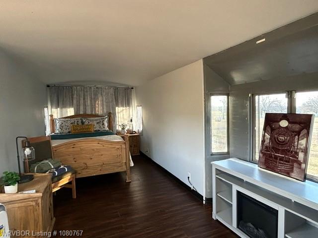 Foto del edificio - 3003 W Redwood Ave