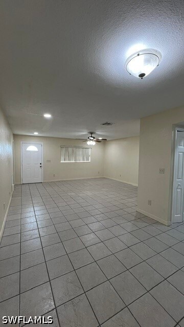 Foto del edificio - 619 Gerald Ave