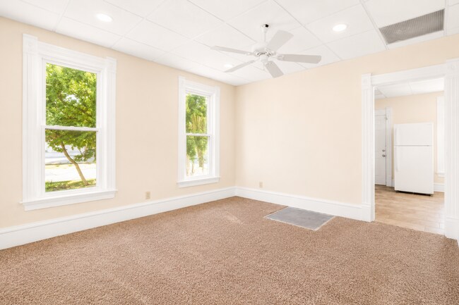 Foto del edificio - 511 16th St NE