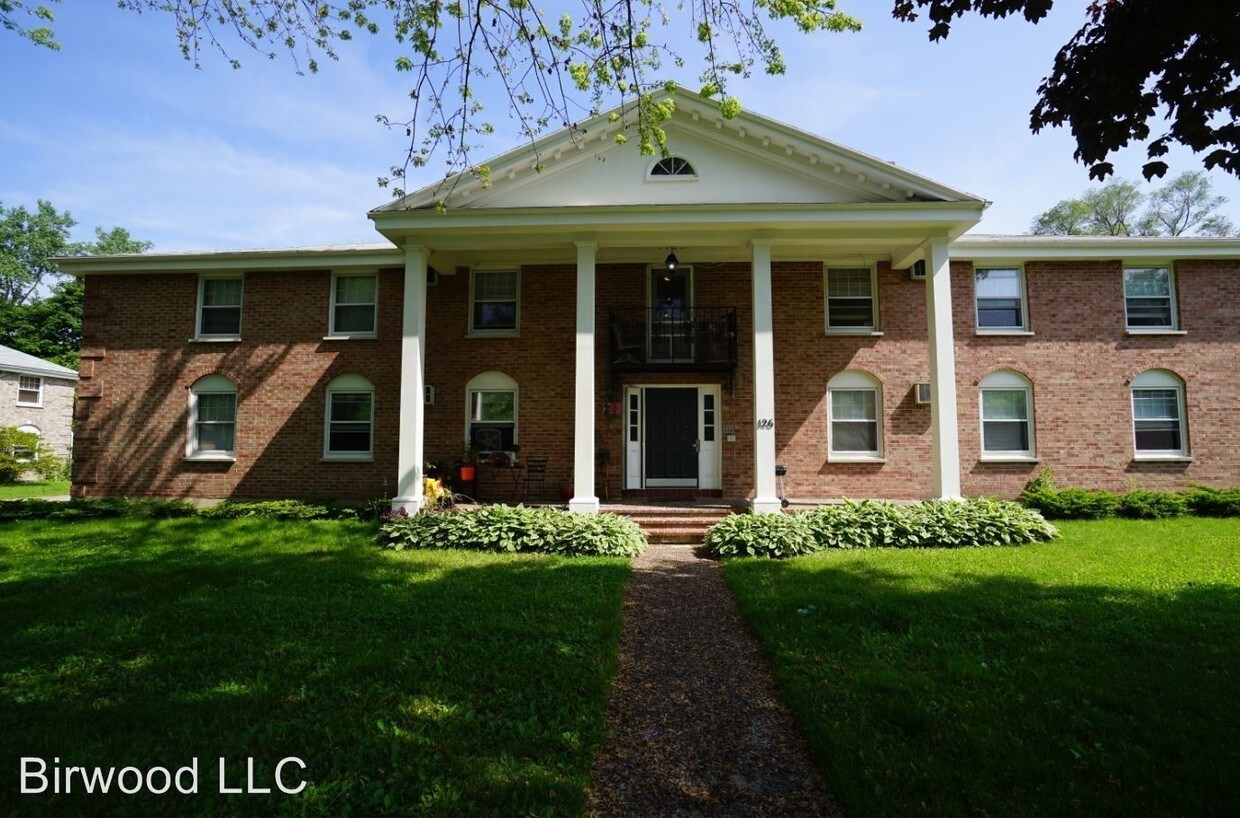 Foto principal - 126 Sunny Meade Ln