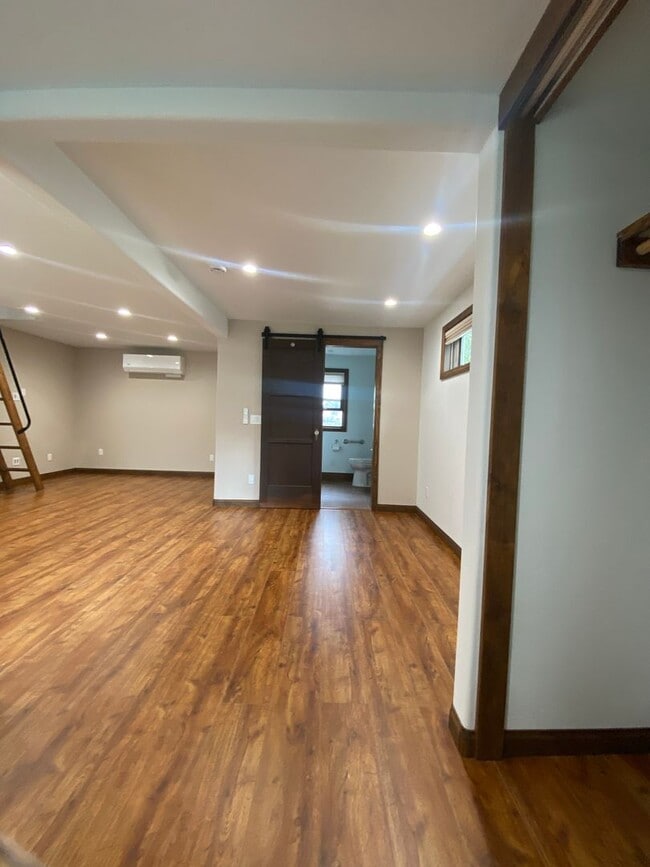 Building Photo - Brand NEW Mission Hills ADU w/Loft and A/C