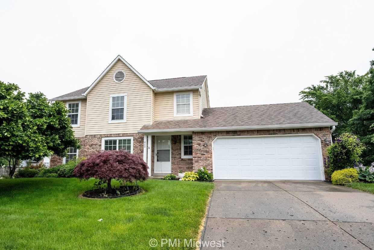 Primary Photo - 860 Sable Ridge Dr