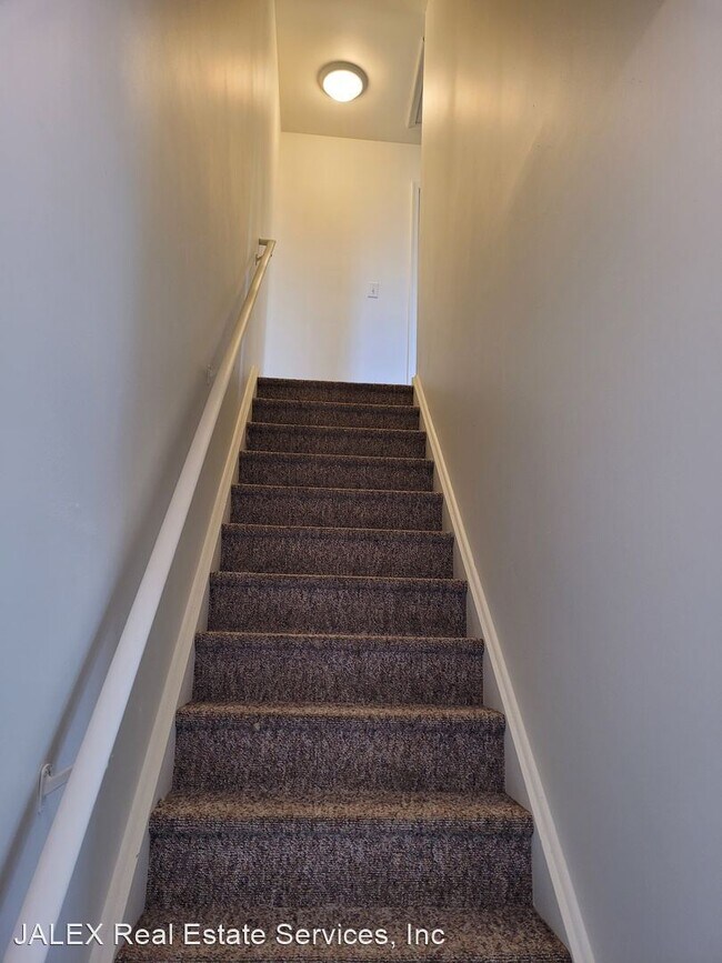 Foto del edificio - 3 br, 1 bath House - 234 High Street