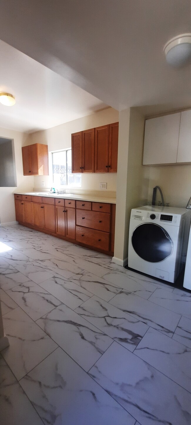 Building Photo - 786 Boylston St