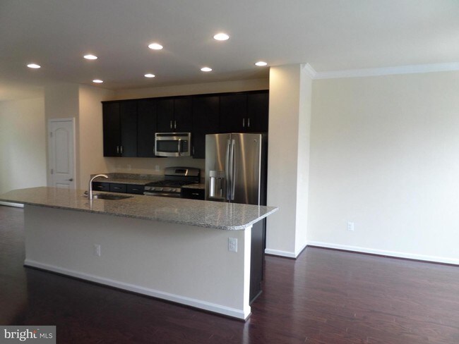 Building Photo - 43348 Polenta Terrace