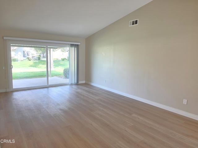 Foto del edificio - 23115 Village 23
