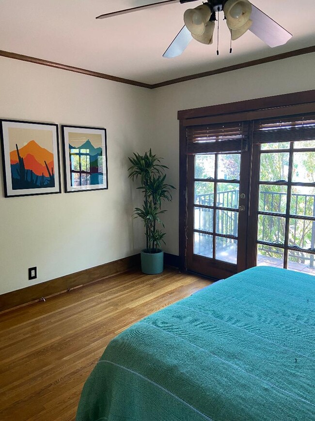 Foto del edificio - 1618 Micheltorena St