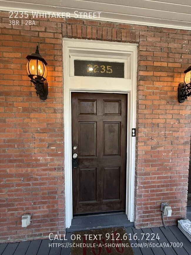 Foto del edificio - 2235 Whitaker St