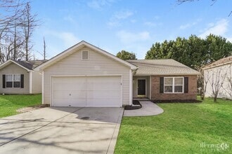 Building Photo - 607 Kingville Dr
