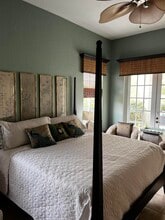 Building Photo - 127 Arklow Ave