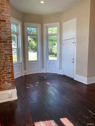 Foto del edificio - 511 N Illinois St