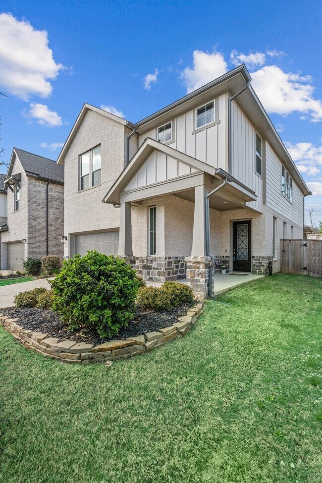 Building Photo - 359 Mallorn Ln