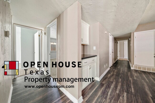 Foto del edificio - 706 Greenhill Ln, Grand Prairie