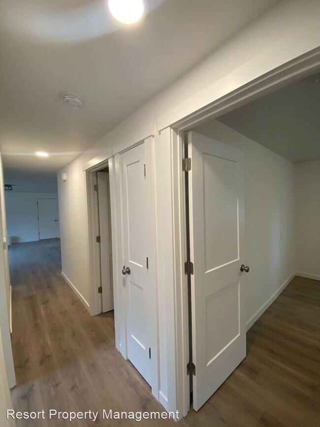 Building Photo - 4 br, 2 bath House - 3409 N Belmont Rd