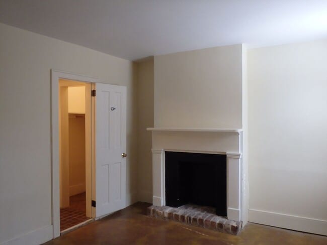 Foto del edificio - 433 Barnard St