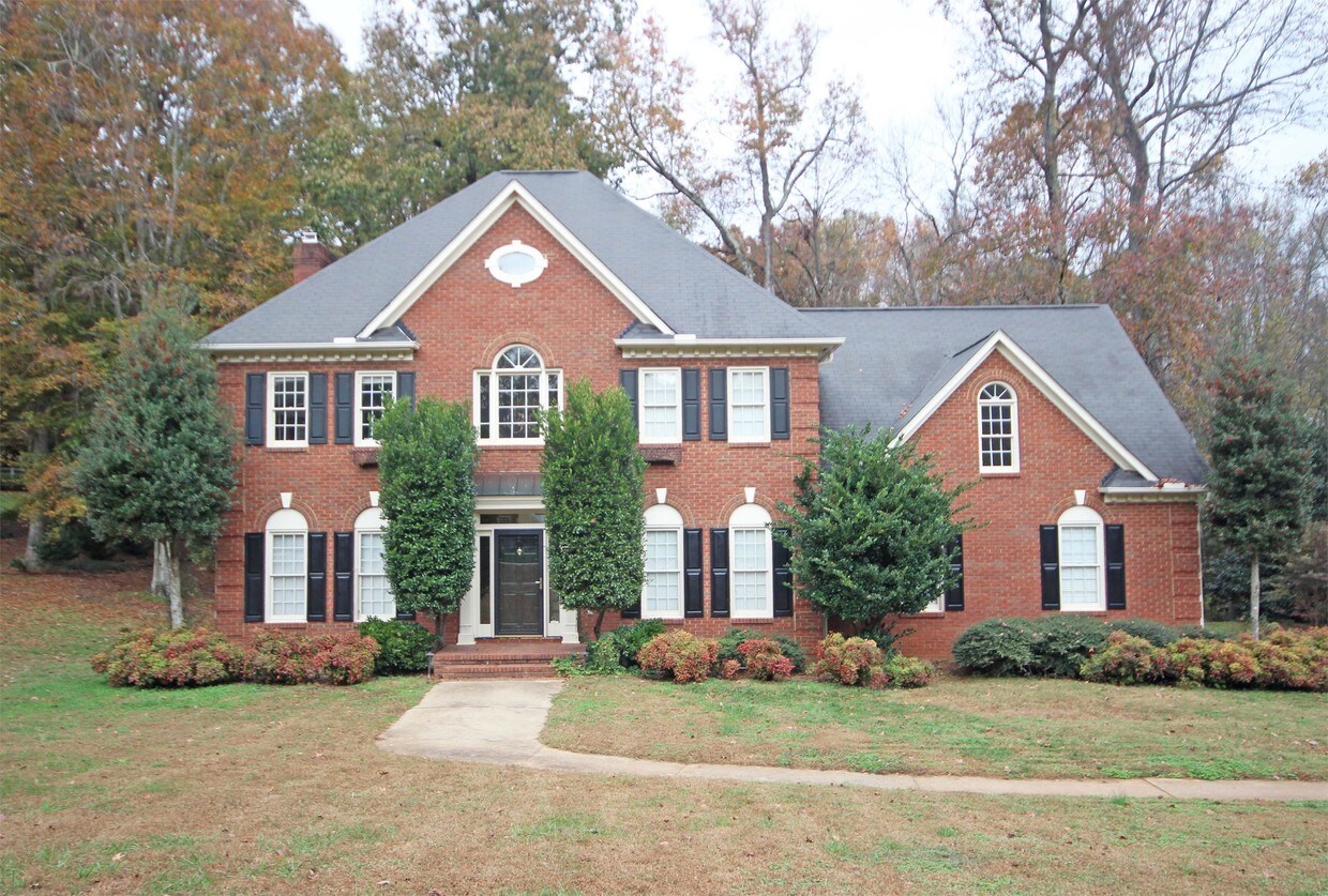 Primary Photo - 105 Quail Creek Ln
