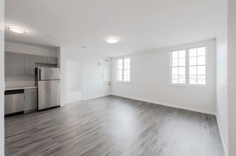 Building Photo - 1505 Commonwealth Ave