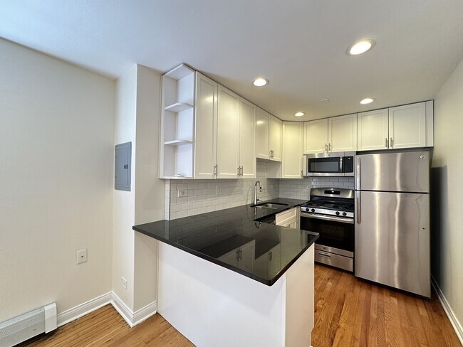Foto del edificio - 6954 N Sheridan Rd