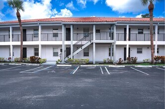 Building Photo - 5458 Via Delray Blvd
