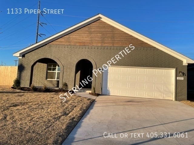Building Photo - 1133 Piper St