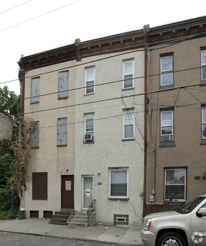 1210 W Dauphin St, Philadelphia, PA 19133 Apartments in Philadelphia
