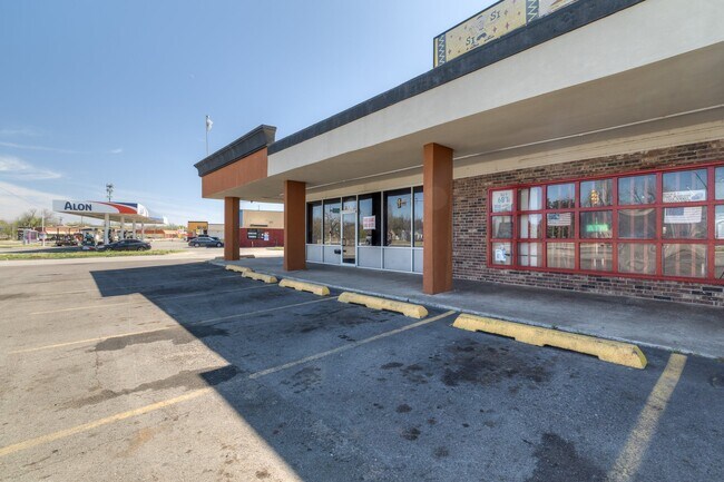 Foto del edificio - 3500 Newcastle Rd