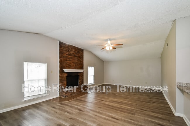 Building Photo - 5309 Longwood Cove