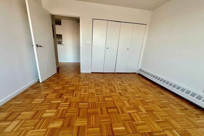 Building Photo - 287 Prospect Ave