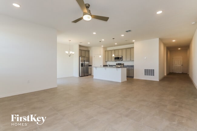 Foto del edificio - 105 Windsor Reserve Dr