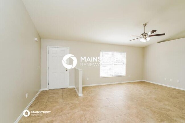 Building Photo - 820 SW 11th Pl