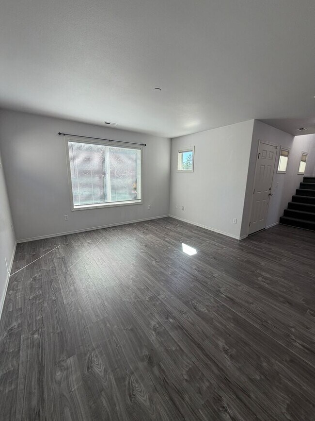 Foto del edificio - 3091 Walker Rd