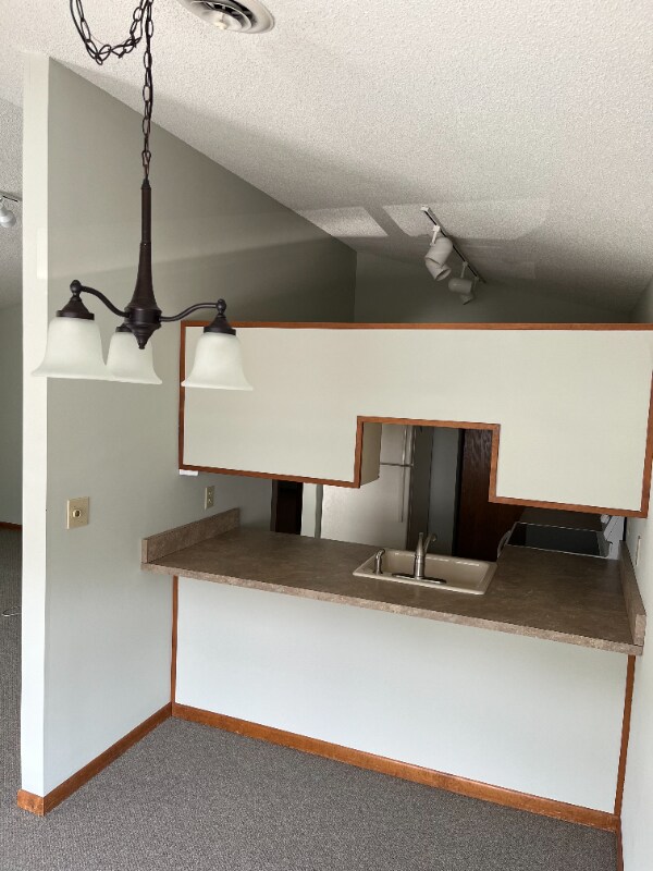 Building Photo - 207 Greenwich Dr