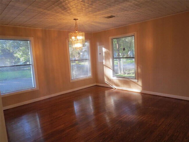 Foto del edificio - 7202 Brownwood St