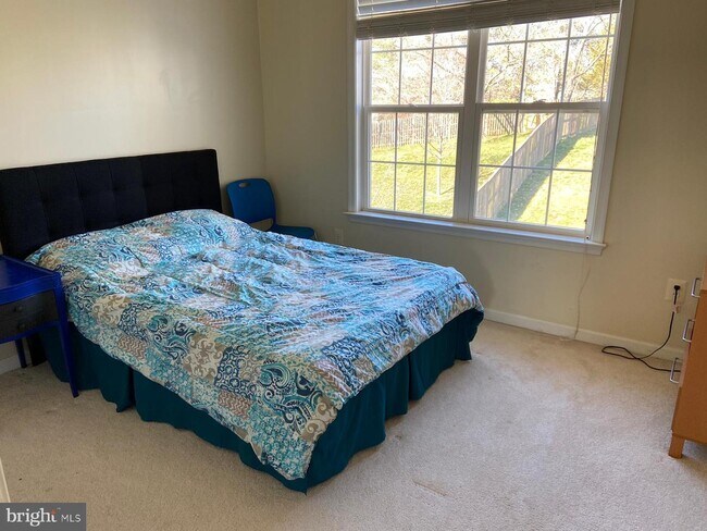 Building Photo - 10819 Heaven Scent Ln