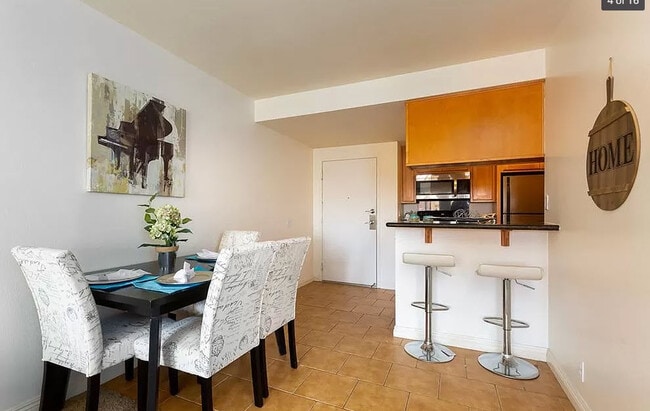 Kitchenette - 5540 Lindo Paseo