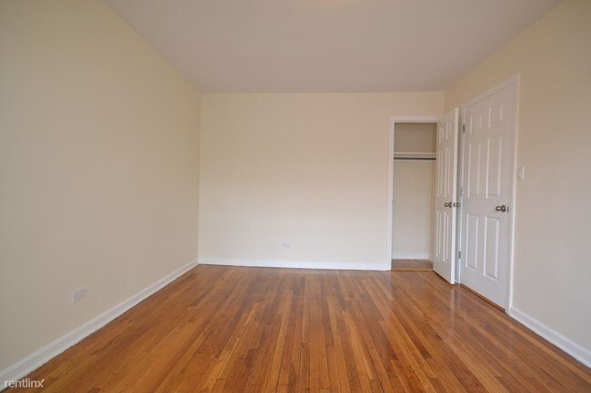 Building Photo - 15041 73rd Ave