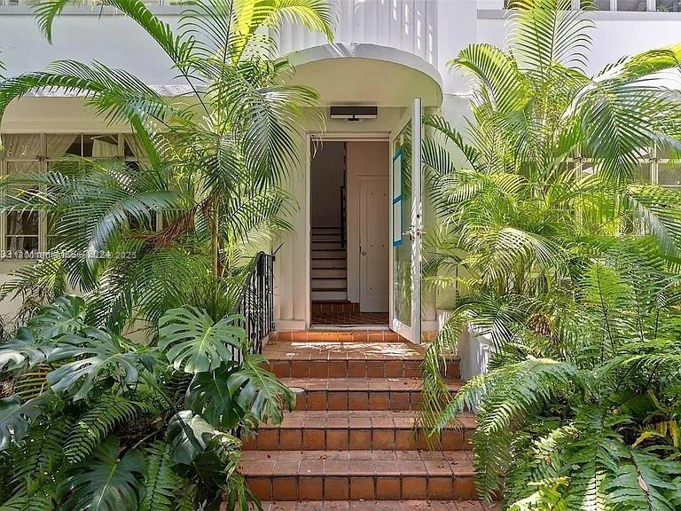 Foto principal - 817 Lenox Ave.