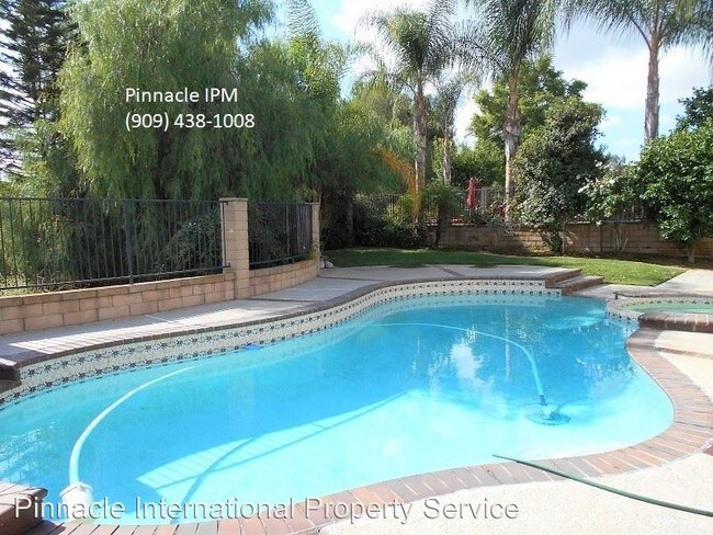 Building Photo - 4 br, 2 bath House - 2016 Peaceful Hills Rd.