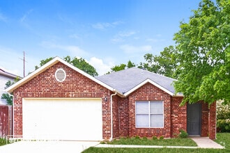 Building Photo - 2014 Brazos Dr