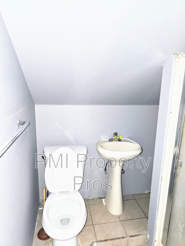 Foto del edificio - 254A E Townsend St