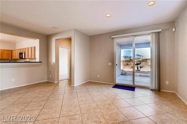 Building Photo - 8533 Sherwood Park Dr