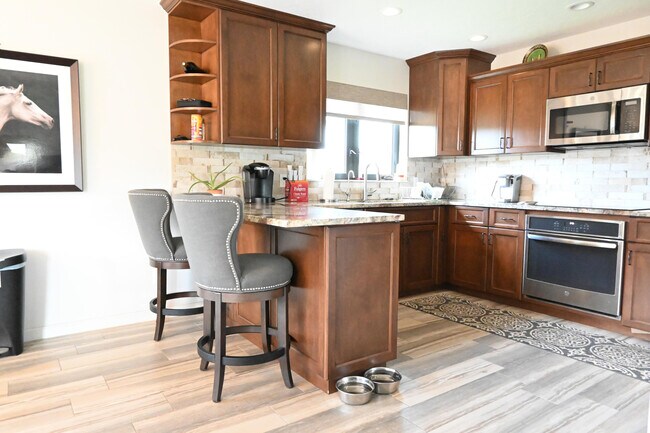 Foto del edificio - 2741 Buck Ridge Trail