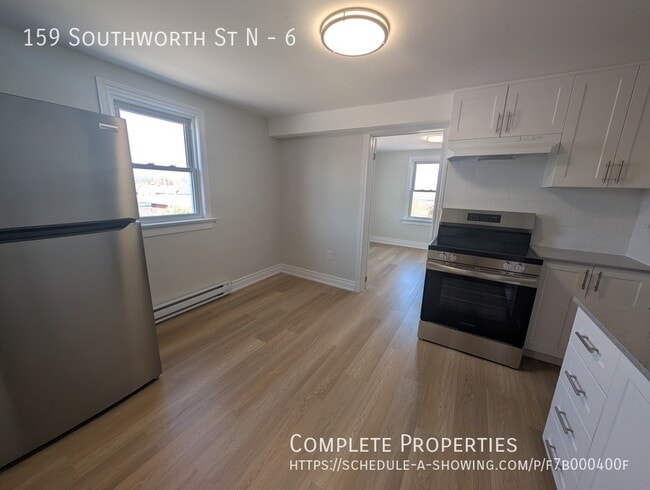 Building Photo - Newly Renovated 2 Bedroom - everything bra...