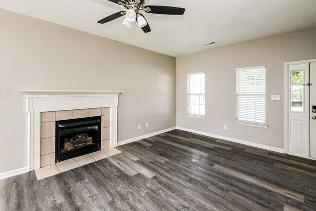 Building Photo - 3756 Sedgewick Dr SW