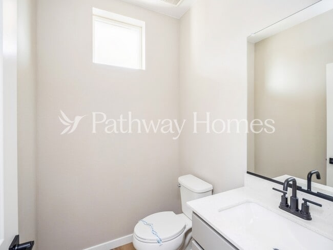 Building Photo - 9421 Yampa Ct