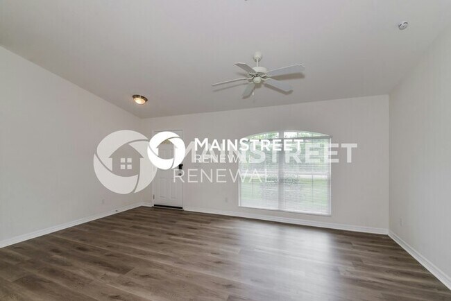 Foto del edificio - 3 Bedroom Pet-Friendly Home in NORTH PORT,...